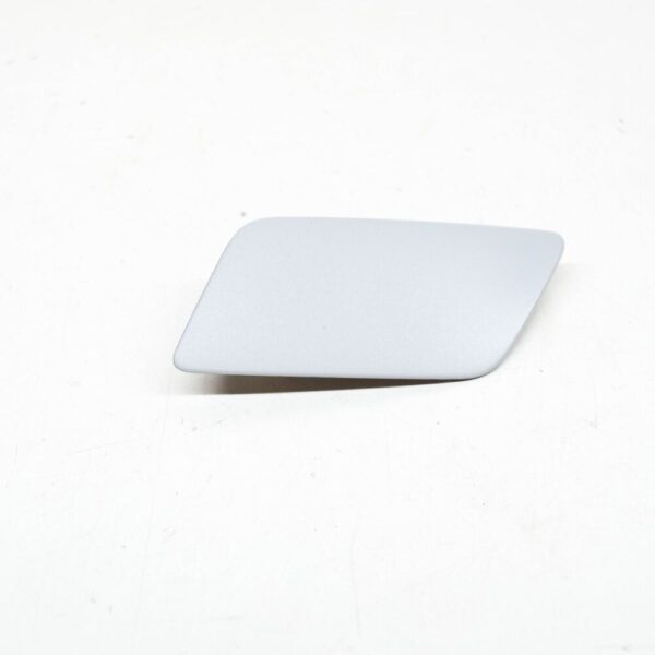 8U0955275H - Audi Q3 8U Front Left Headlight Washer Cover Cap 8U0955275HGRU NEW GENUINE