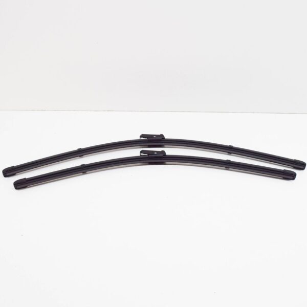 8U1998002 - Audi Q3 8U Windshield Aerodynamic Wiper Blade LHD 8U1998002 NEW REAL