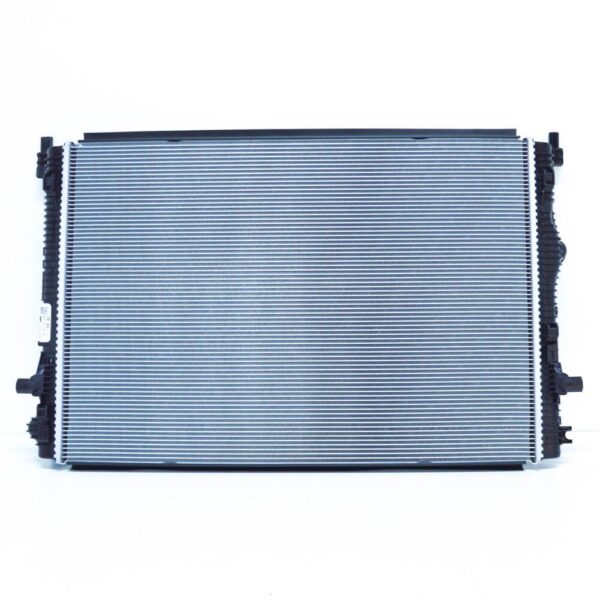 8V0121251B - Audi RS3 8V Engine Cooling Radiator 8V0121251B NEW GENUINE