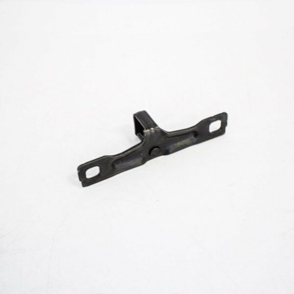8V0827507H - NEW AUDI SKODA VW SEAT A5 S5 COUPE SPORTBACK STRIKER PLATE 8V0827507H 16-19