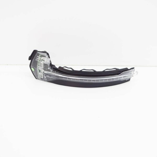 8V0949101A - OEM AUDI A3 8V FRONT LEFT DOOR TURN MIRROR INDICATOR 8V0949101A GENUINE