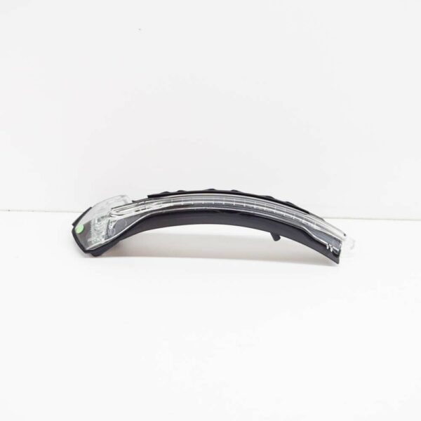 8V0949101A - OEM AUDI A3 8V FRONT LEFT DOOR TURN MIRROR INDICATOR 8V0949101A GENUINE