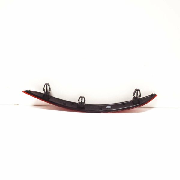 8V5945106D - NEW AUDI A3 CABRIO 8V REAR RIGHT BUMPER REFLECTOR 8V5945106D 2017 ORIGINAL