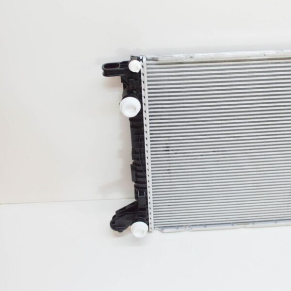 8W0121251J - AUDI A4 B9 ENGINE RADIATOR 8W0121251J NEW GENUINE