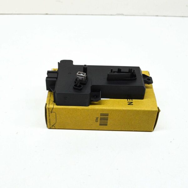 8W0959747A - NEW AUDI A4 B9 FRONT LEFT SEAT HEIGHT CONTROL SWITCH 8W0959747A