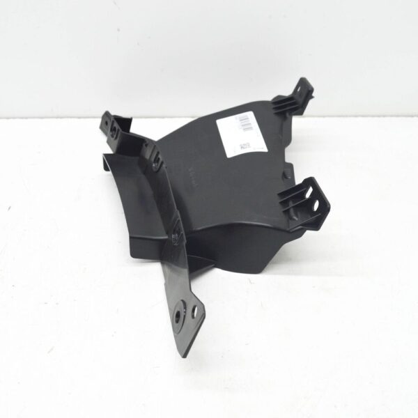 8W6121763E - Audi RS5 8W6 front bumper left air routing 8W6121763E new original
