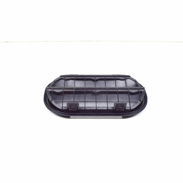 8W6819465C - NEW AUDI A5 SPORTBACK 8W6 REAR QUARTER PANEL VENT GRILLE 8W6819465C