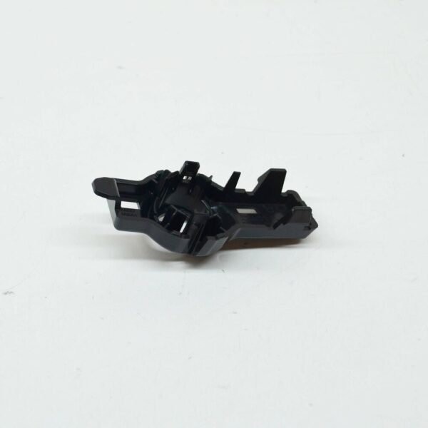 8W6919268H - NEW AUDI A5 8W6 FRONT RIGHT OUTER PARKING AID SENSOR BRACKET 8W6919268H