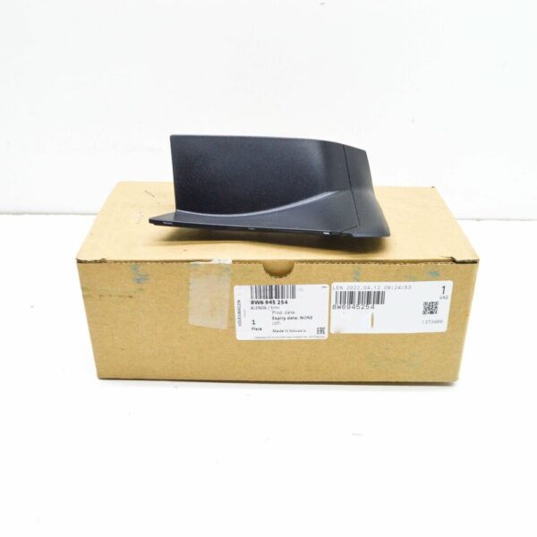 8W6945254 - NEW AUDI A5 8W6 REAR RIGHT TAILLIGHT TRIM 8W6945254 ORIGINAL