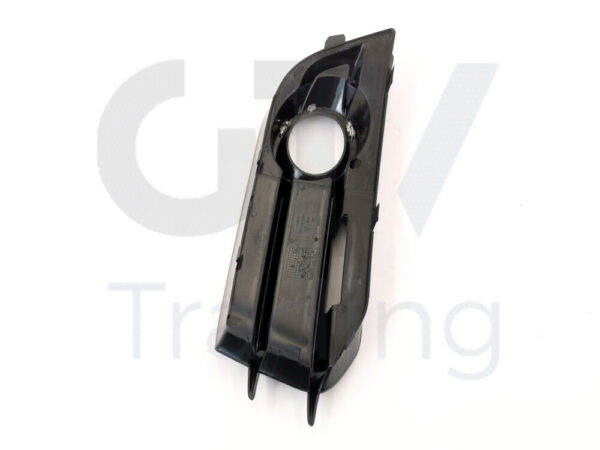 8X0807682A - Genuine Audi A1 11-14 Front Bumper Right Fog Light Grill 8X0807682A01C