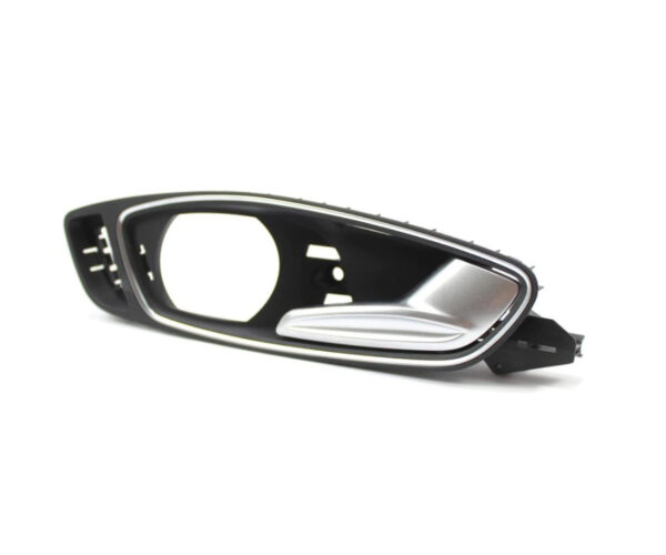 8X0837020E - AUDI A1 MK1 FRONT RIGHT INTERIOR OPENING HANDLE 8X0837020E NEW GENUINE