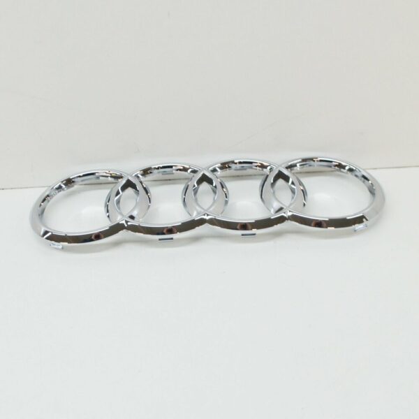 8X0853605 - NEW AUDI A1 8X FRONT BUMPER RADIATOR GRILLE EMBLEM 8X0853605 GENUINE