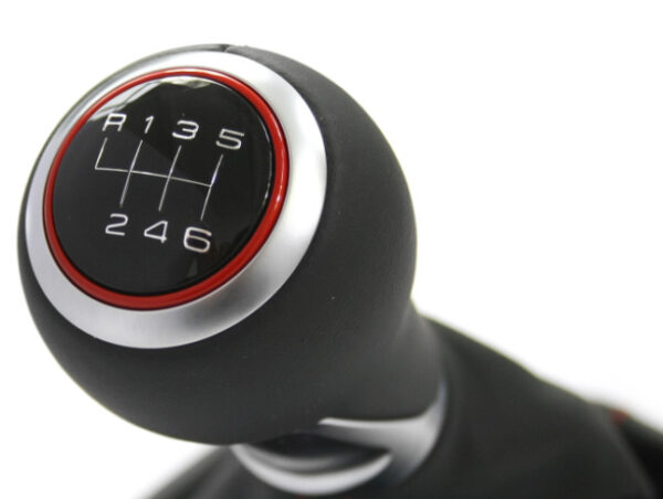 8X0863278KDWJ - NEW AUDI A1 8X GEAR SHIFTING KNOB WITH TRIM 8X0863278KDWJ ORIGINAL