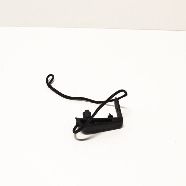 8X0867668 - AUDI A1 MK1 PARCEL SHELF RIGHT STRING 8X0867668 NEW GENUINE