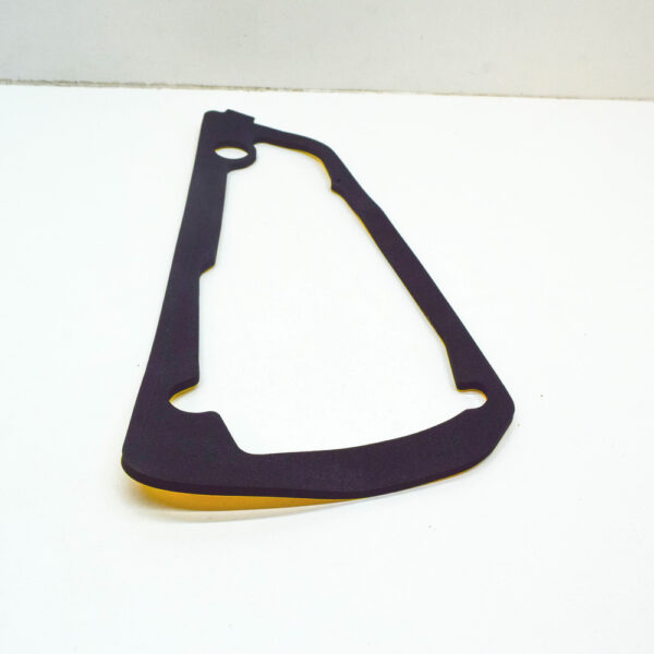 8X0945192A - NEW AUDI A1 8X RIGHT TAILLIGHT GASKET SEAL 8X0945192A 2012 ORIGINAL