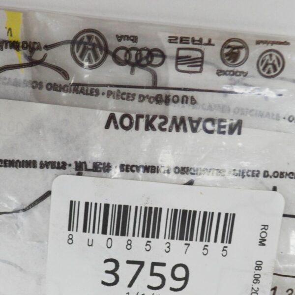 8u0853755 - AUDI Q3 8U FRONT BUMPER RADIATOR GRILL EMBLEM CLIP 8U0853755 NEW GENUINE