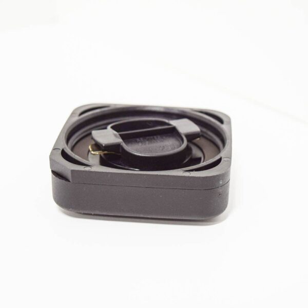 11127500568 - BMW 1 3 5 6 7 X3 Z Series Engine Oil Filler Cap 11127500568 7500568 NEW GENUINE
