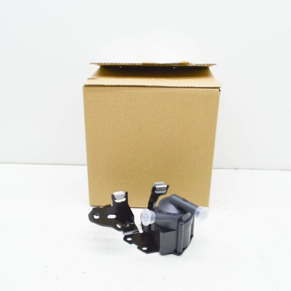 11538843817 - NEW MINI COOPER R56 AUXILIARY WATER PUMP 8843817 11538843817 ORIGINAL