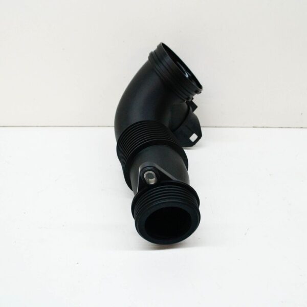 13717605638 - BMW 1 F20 2.0 petrol air intake pipe hose 13717605638 new