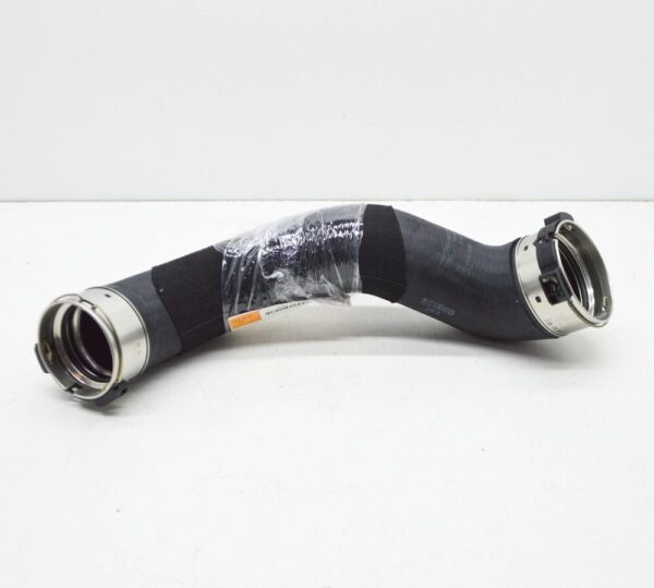 13717637197 - BMW 2 F45 225 petrol xDrive intercharging air pipe 13717637197 NEW REAL 2016