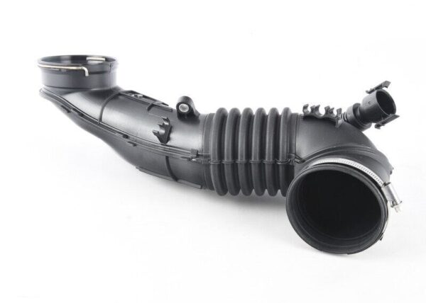 13717804846 - BMW E81 E88 E90 E93 Original Filtered Air Tube 13717804846