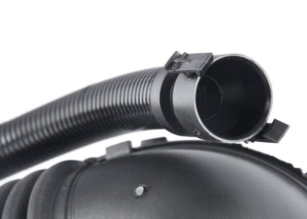 13717804846 - BMW E81 E88 E90 E93 Original Filtered Air Tube 13717804846