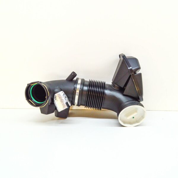 13718601682 - BMW 3 Gran Turismo F34 Front Engine Air Inlet Channel 13718601682 NEW