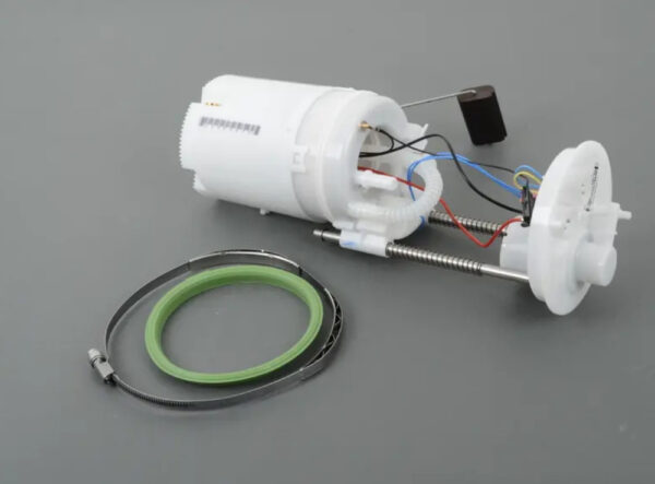 16117195464 - NEW BMW X5 E70 FUEL PUMP 16117195464 7195464 ORIGINAL