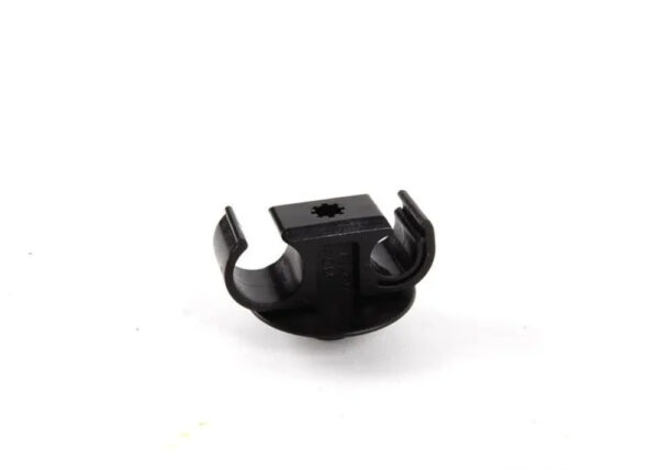 16136753248 - NEW BMW X5 F15 F85 FUEL PIPE CLIP 6753248 16136753248 ORIGINAL