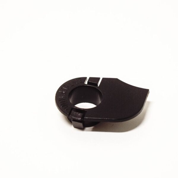 17111723580 - BMW E36 E39 E38 Z3 Coolant Expansion Tank Mounting Clip 17111723580 NEW GENUINE