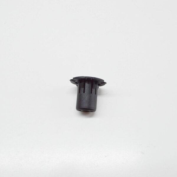 17117575392 - BMW 5 F10 radiator connector 17117575392 7575392 new