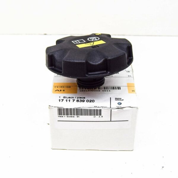 17117639020 - NEW BMW 3 SERIES F30 COOLANT RESERVOIR SCREW CAP 17117639020 7639020