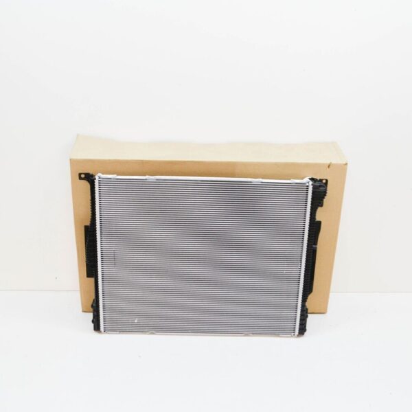17118482623 - NEW BMW 3 F30, F80 ENGINE COOLING RADIATOR 8482623 17118482623 16-20 ORIGINAL