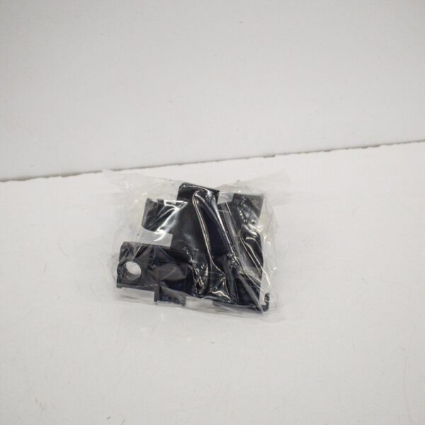 17118632136 - NEW BMW 5 G30 WATER PUMP BRACKET HOLDER 17118632136 8632136 ORIGINAL