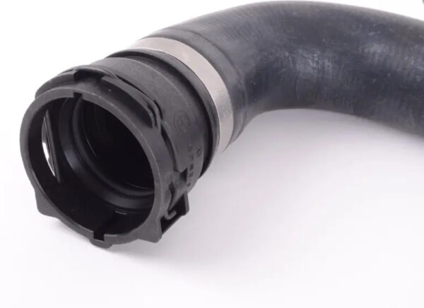 17127811127 - BMW 3 Touring F31 upper radiator hose 7811127 17127811127
