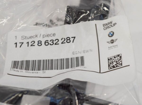 17128632287 - BMW 5 G30 radiator mount 17128632287 8632287 NEW REAL