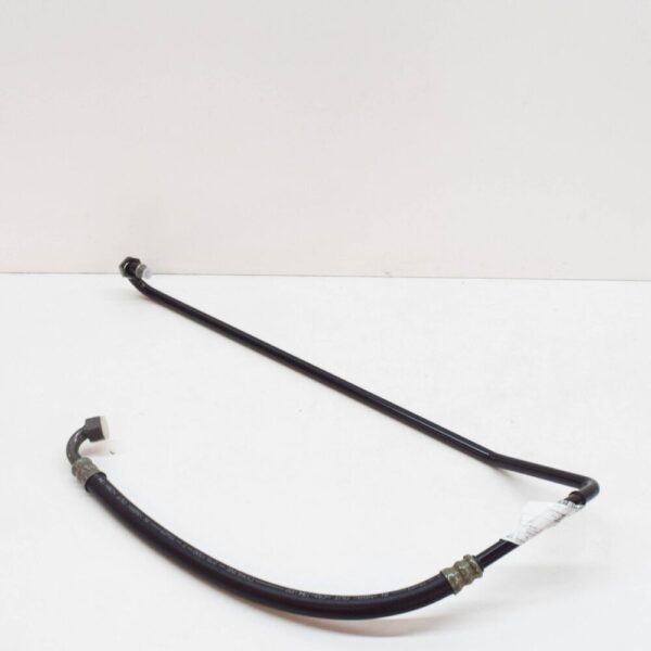 17212226232 - BMW 3 E30 Engine Oil Cooler Hose Pipe Outlet 17212226232 2226232 NEW GENUINE