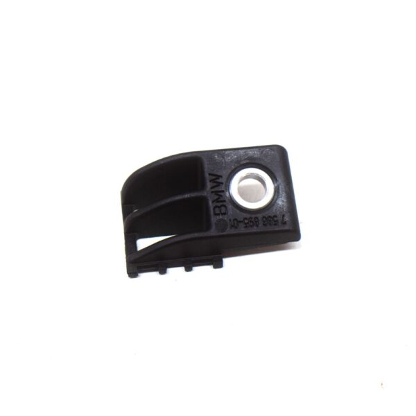 17227586895 - BMW 5 GT F07 engine oil cooler line holder 17227586895 7586895 NEW REAL