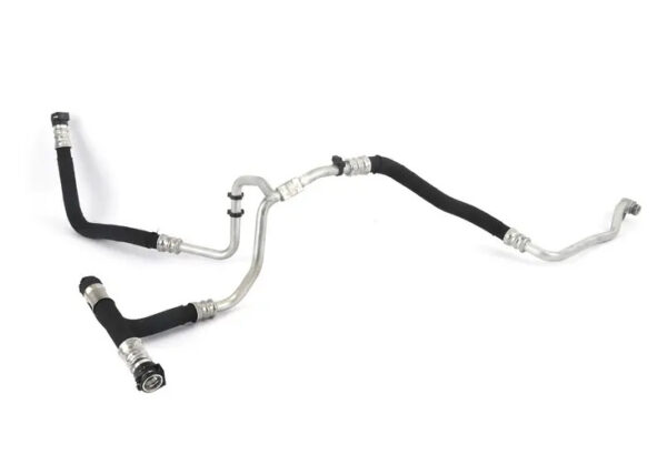 17227589506 - NEW BMW 7 F01 OIL COOLING PIPE OUTLET 17227589506 7589506 ORIGINAL