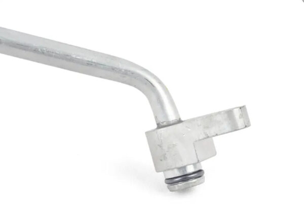 17227619208 - NEW BMW X6 F16, F86 OIL COOLING PIPE OUTLET 17227619208 7619208 ORIGINAL