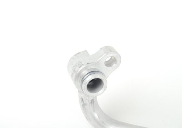 17227636880 - BMW F01 Original Oil Cooling Pipe Outlet 17227636880