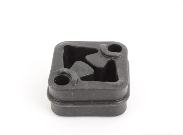 18207519253 - LAND ROVER DISCOVERY 3 L319 Engine Outlet Valve 4646004 NEW REAL