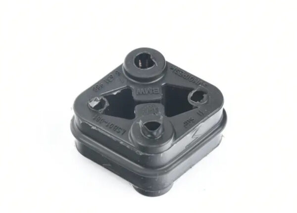 18308631988 - New BMW 5 G30 Rubber Bearing 18308631988 Genuine