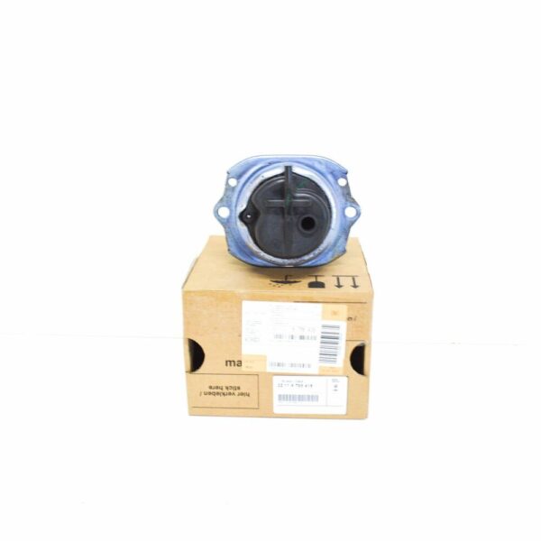 22116795418 - NEW BMW X5 E70 ENGINE MOUNT 22116795418 6795418 OEM