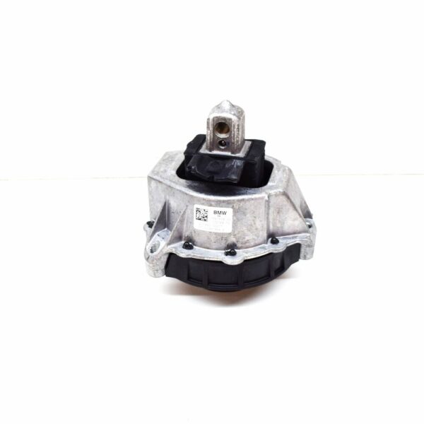 22117581618 - NEW BMW 3 G20 RIGHT SIDE ENGINE MOUNT 22117581618 19-19 ORIGINAL