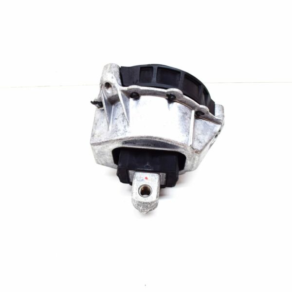 22117581618 - NEW BMW 3 G20 RIGHT SIDE ENGINE MOUNT 22117581618 19-19 ORIGINAL