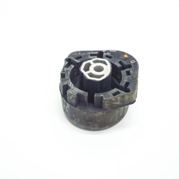 22326777390 - NEW BMW 5 GRAN TURISMO F07 AUTO TRANSFER CASE MOUNT 22326777390 ORIGINAL
