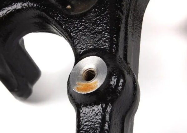 31211096430 - BMW 3 E46 Front Right Steering Knuckle 1096430 31211096430 NEW GENUINE