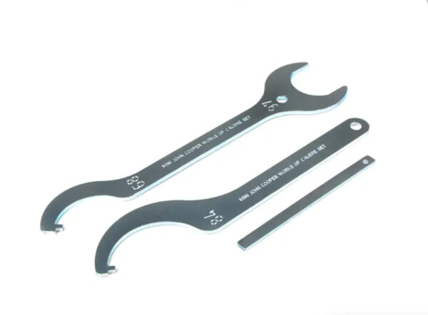 31306863943 - MINI COOPER S JCW R56 Front Tool Set 31306863943 6863943 NEW REAL