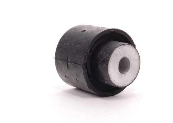 33171090089 - BMW E38 Z8 E52 Rubber Original Rear Mount 33171090089